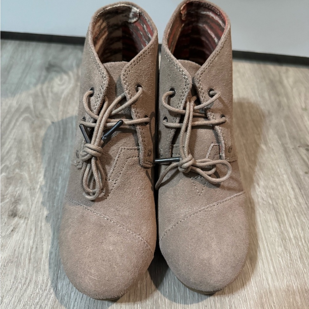 Toms Tan Suede Ankle Boots